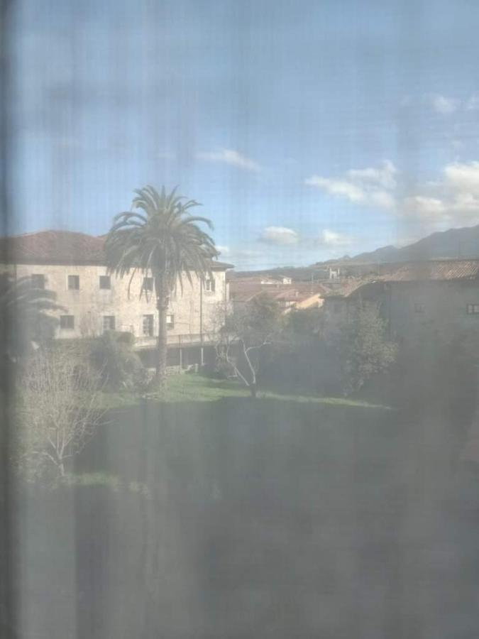 Babilonia, apartamento tranquilo y céntrico en Llanes Esterno foto