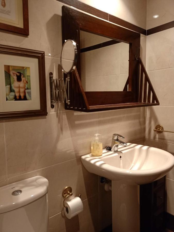 Babilonia, apartamento tranquilo y céntrico en Llanes Esterno foto